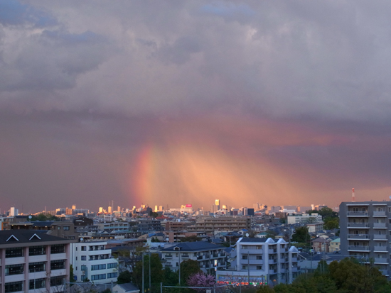 虹と黒い雲20150415.jpg